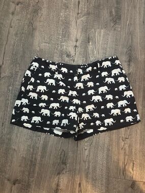 LOFT Elephant Riviera Shorts Size 4